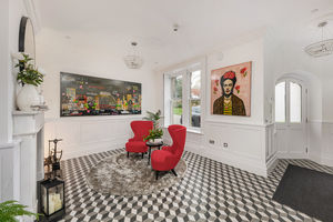 Photo 11- click for photo gallery